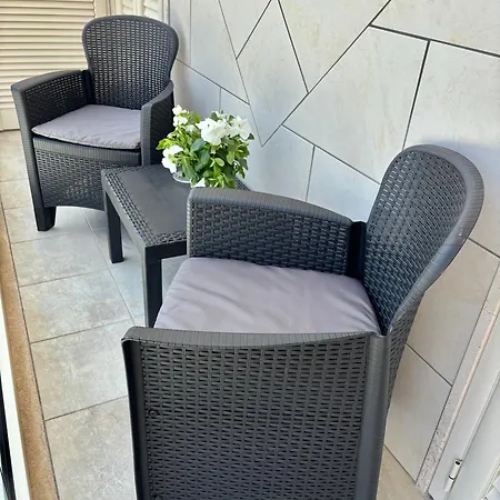 Settanni Nocleg ze śniadaniem